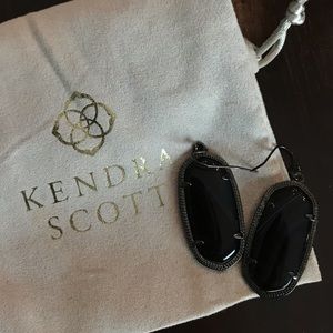 Kendra Scott Elle Earrings